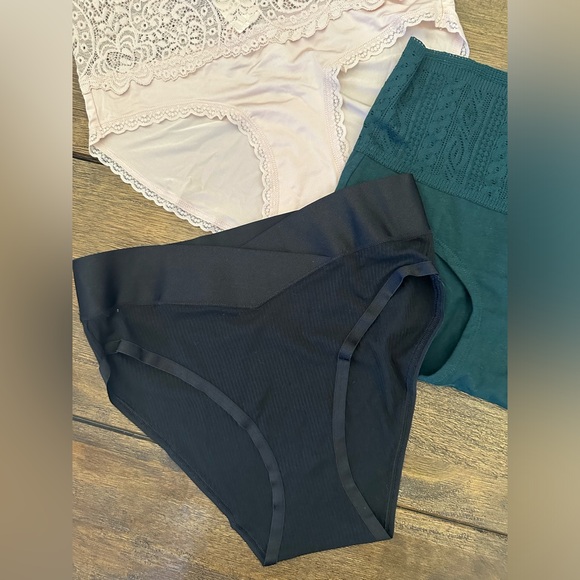 Aerie NWT - Picture 3 of 6